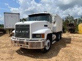 1992 MACK CH613 WATER TRUCK