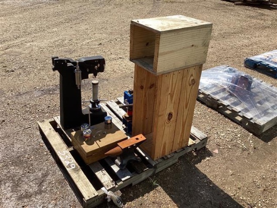 PALLET W/ MISAWA SEIKI STANDARD HARDNESS TESTER, ANVIL, PRESS
