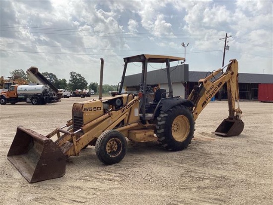 FORD 555D LOADER BACKHOE
