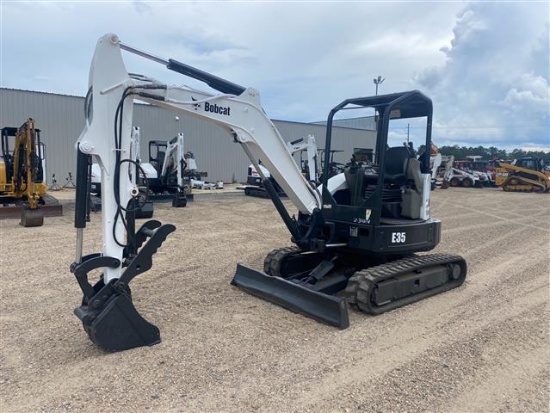 2013 BOBCAT E35 EXCAVATOR MINI