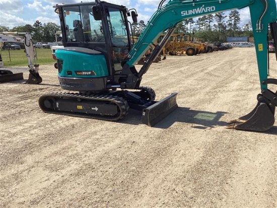 2022 SUNWARD SWE35UF MINI EXCAVATOR