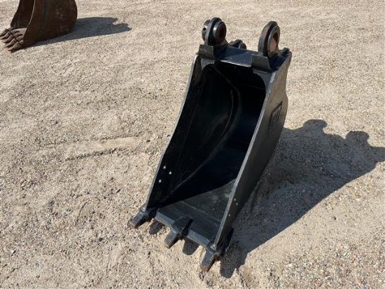15IN CAT DIGGING BUCKET
