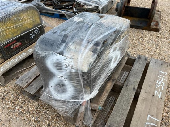 PALLET OF 2 LINCOLN N25 ELECTRIC WELDERS