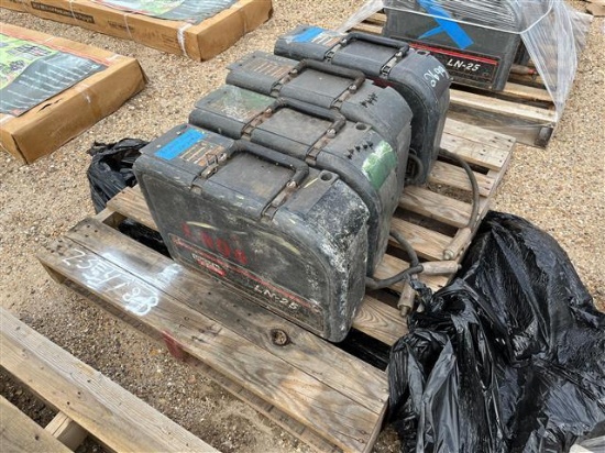 PALLET OF 4 LINCOLN N25 ELECTRIC WELDERS