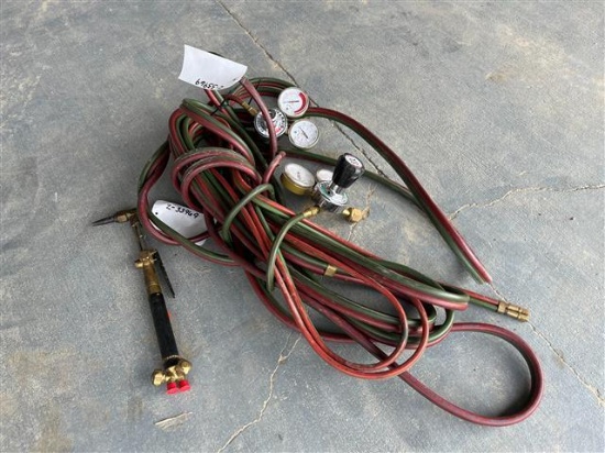 LOT OF ACETYLENE HOSES W/ GAUGES AND CRAFTSMAN TORCH