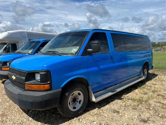 2014 CHEVROLET VAN