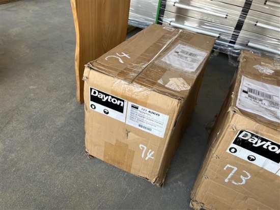 DAYTON REFRIDGERANT RECOVERY MACHINE