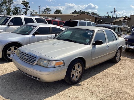 2009 FORD CROWN VICTORIA