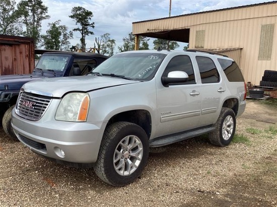 2011 GMC YUKON