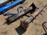 LOT OF JACK STAND (FOR TRAILER)