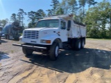 1996 INTERNATIONAL 4900