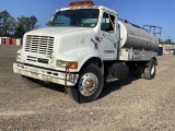 1993 INTERNATIONAL 8100 TAR TRUCK