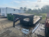 PJ 32FT FLATBED GOOSENECK TRAILER | NO TITLE