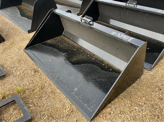 66IN QT BUCKET WITH BLADE