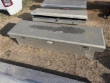 DIAMOND PLATED TRUCK TOOL BOX