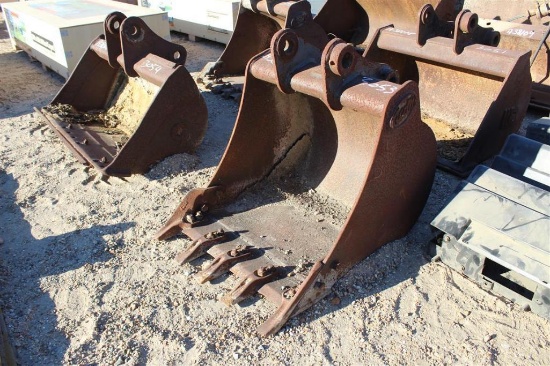 2 YARD DIGGING BUCKET