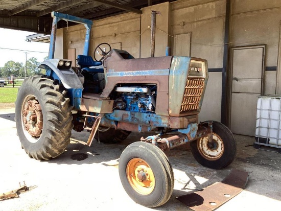 FORD 8000 TRACTOR