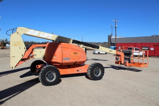 JLG 600A
