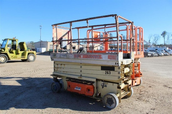 JLG 3246ES
