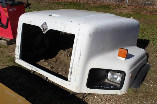 HOOD FOR INTERNATIONAL TRUCK