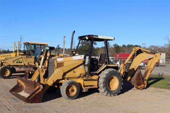 CATERPILLAR 416B BACKHOE LOADER