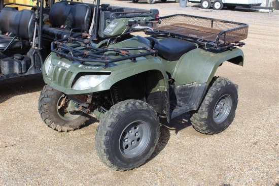 ARCTIC CAT 650 FOUR WHEELER