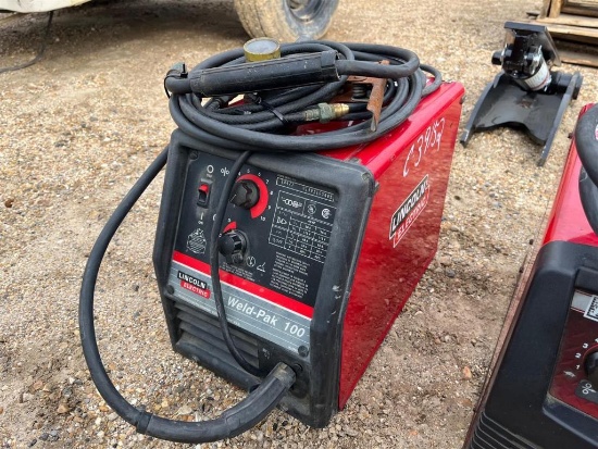 LINCOLN WELD-PAK 100 WELDING MACHINE