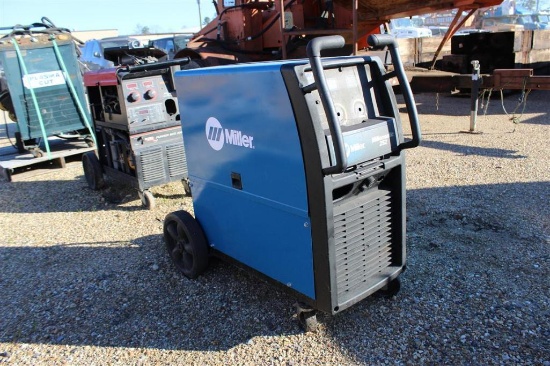 MILLER MILLERMATIC 252 WELDING MACHINE