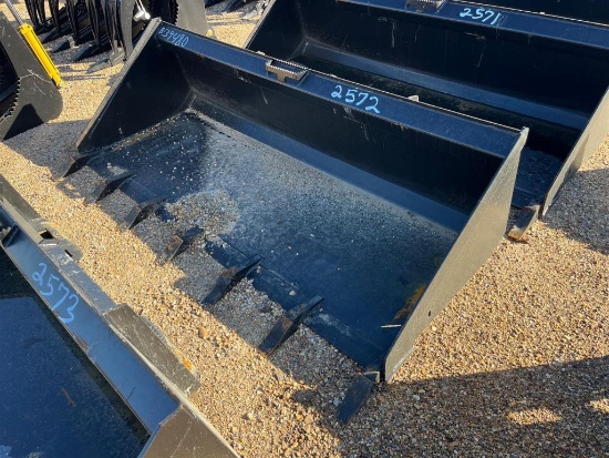 78 INCH LOW PRO BUCKET WITH TEETH