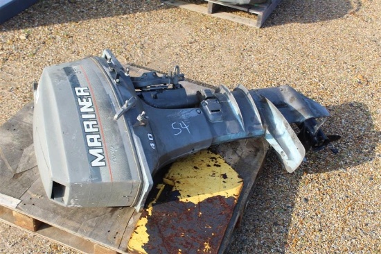 40 HP MARINER BOAT GAS MOTOR