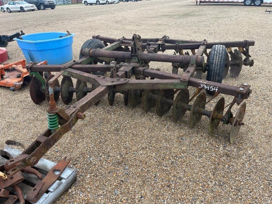 PULL TYPE JOHN DEERE 9FT DISC