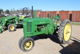JOHN DEERE B