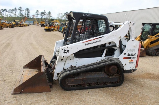 2015 BOBCAT T590 COMPACT TRACT LOADER