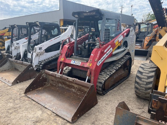TAKEUCHI TL8 SKIDSTEER