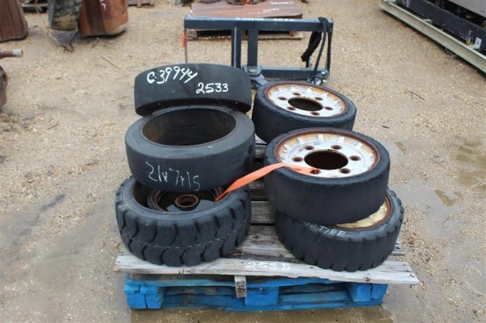 PALLET OF 8 21IN X 7IN X 15IN FORKLIFT TIRES