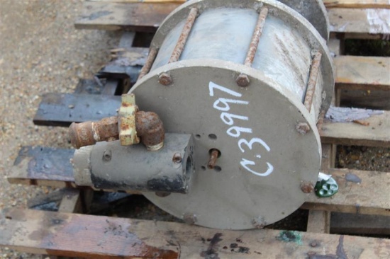 ARO HIGH PRESSURE AIR PUMP