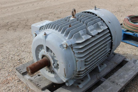 SIEMENS 40 HP ELECTRIC MOTOR
