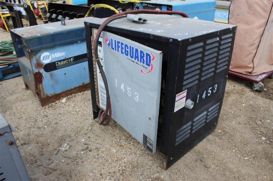 HAWKER 36L BATTERY CHARGER