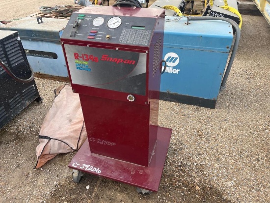 SNAP-ON R-134A RECOVER, RECYCLE, RECHARGE MACHINE