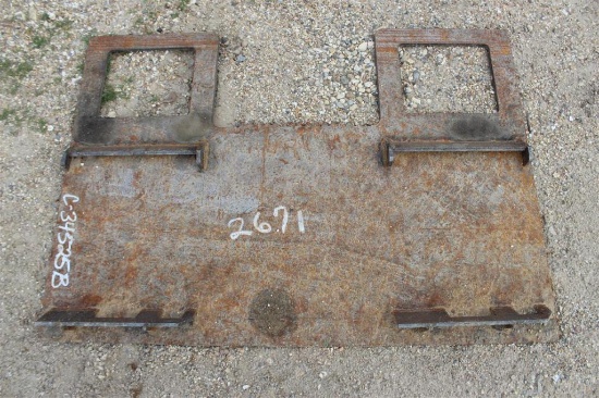 SKID STEER PLATE WITH GUARD