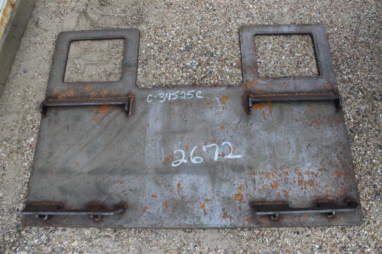 SKID STEER PLATE WITH GUARD