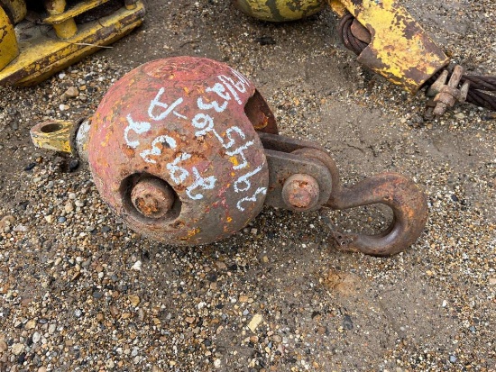 JOHNSON 150LB HEADACHE BALL