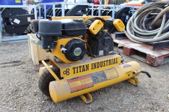 TITAN AIR COMPRESSOR