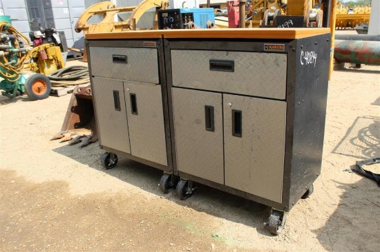 GLADIATOR OR ROLL AROUND CABINET