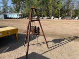 AIR TUGGER TRIPOD
