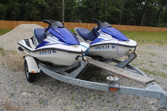 PAIR OF 2005 HONDA AQUATRAX R-12 WATERCRAFT