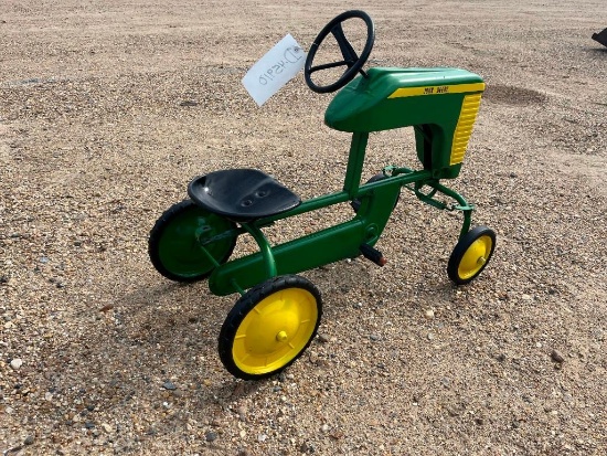 LITTLE PEDDLE JOHN DEERE TRACTOR
