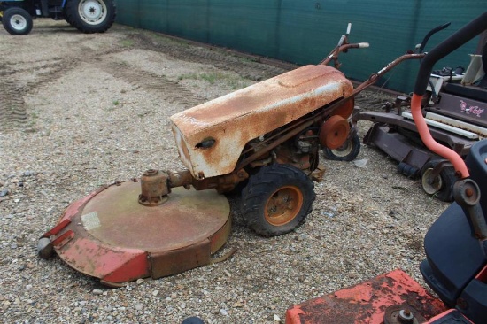 GRAVELY WALK BEHIND PUSH MOWER