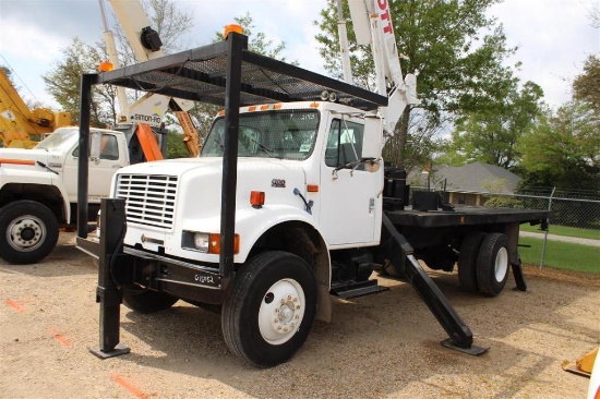 ELLIOTT ECG-3-50 49 FT 2000 INTERNATIONAL 4900 4X2 BUCKET TRUCK
