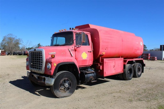 1987 FORD L8000 TANK TRUCK
